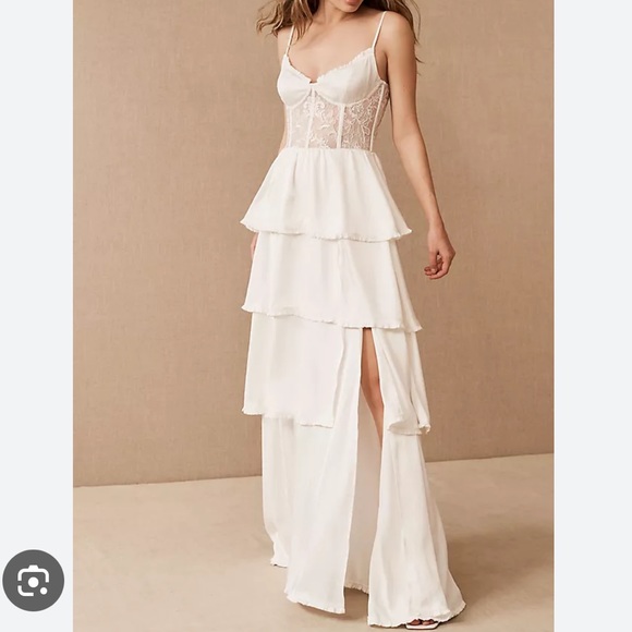 V.Chapman Dakota bridal dress * sold out online - Picture 3 of 12